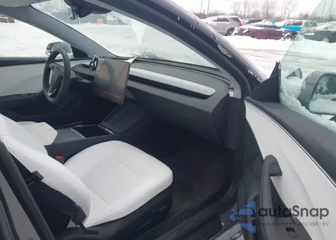 2025 Tesla Model 3 Long Range All-Wheel Drive из США, поврежденный, VIN 5YJ3E1EBXSF930166